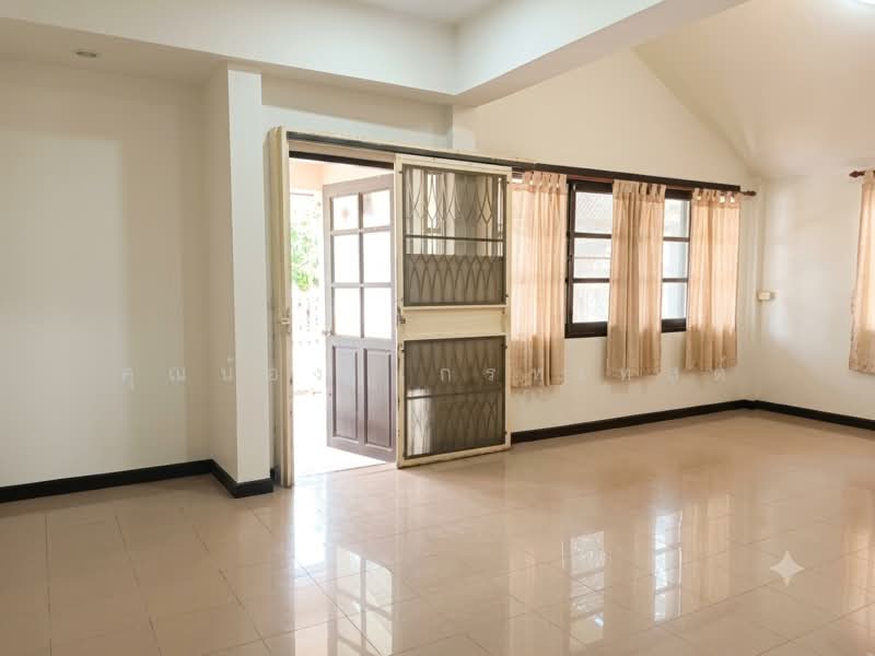 Chonlada Bangbuathong, Nonthaburi, Bang Kruai - Sai Noi Road, Bang Bua Thong, Nonthaburi, 3 Bedrooms, 150 sqm, Single Detached House For Sale, by คุณน้อง เกรทเทสต์, 500449106 - DDproperty.com