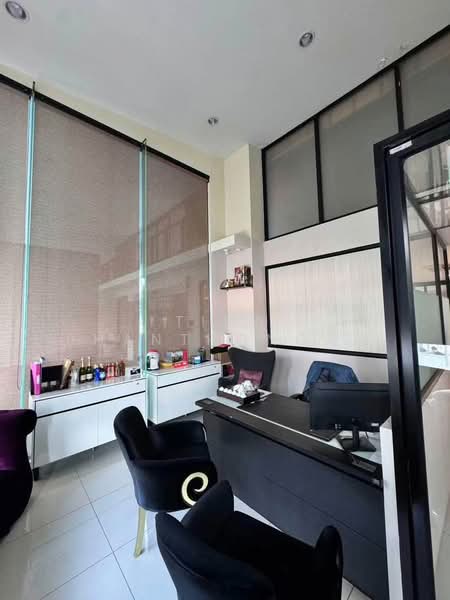 ให้เช่า สำนักงาน รัชดาภิเษก (Ratchadaphisek) 2,000 ตร.ม, Bangkok, Samsen Nok, Huai Khwang, Bangkok, , 2,000 sqm, Office Space For Rent, by Tida phanthonglarptawee, 500449115 - DDproperty.com