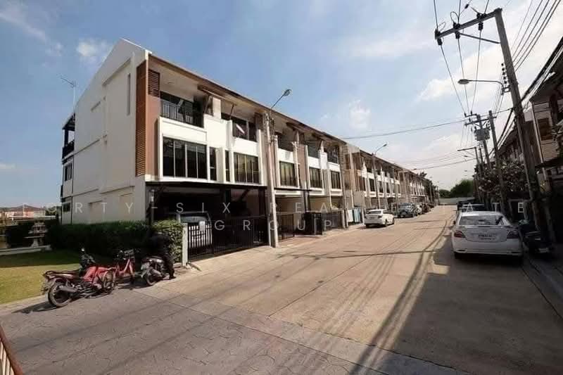 The Private Sukhumvit-Bangchak, Bangkok, 88 Sukhumvit 97/1 Alley, Bang Chak, Phra Khanong, Bangkok, 3 Bedrooms, 180 sqm, Townhouse For Rent, by Forty-Six Real Estate Group, 500449116 - DDproperty.com