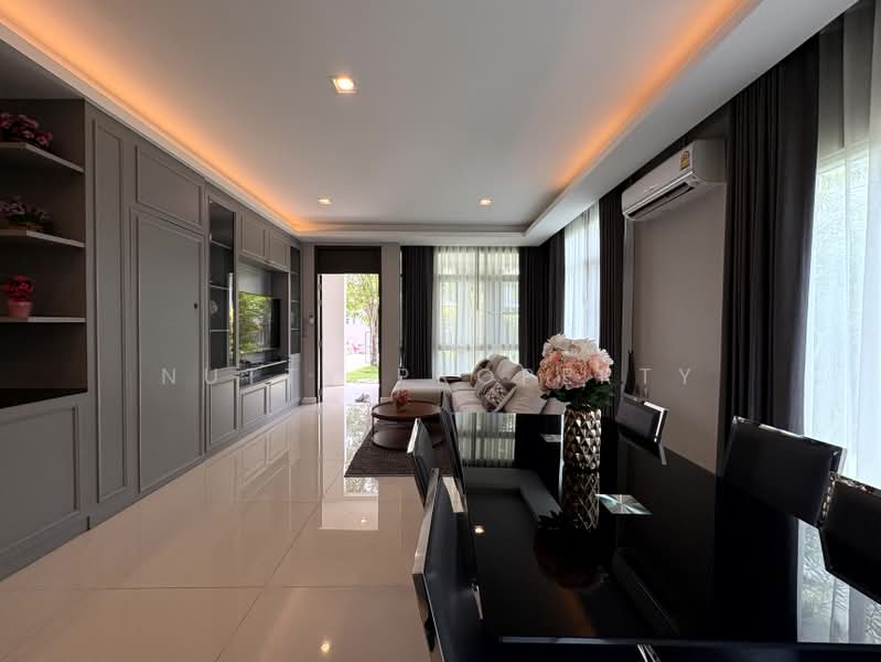 Mantana Bangna Km.7, Samut Prakan, 68 Bangna-Trad Road, Bang Kaeo, Bang Plee, Samut Prakan, 4 Bedrooms, 222 sqm, Single Detached House For Rent, by Nutty Property, 500449145 - DDproperty.com