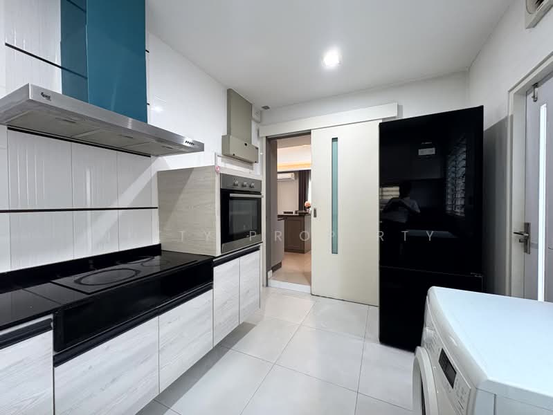 Mantana Bangna Km.7, Samut Prakan, 68 Bangna-Trad Road, Bang Kaeo, Bang Plee, Samut Prakan, 4 Bedrooms, 222 sqm, Single Detached House For Rent, by Nutty Property, 500449145 - DDproperty.com