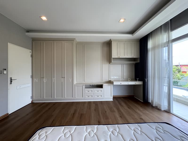 Mantana Bangna Km.7, Samut Prakan, 68 Bangna-Trad Road, Bang Kaeo, Bang Plee, Samut Prakan, 4 Bedrooms, 222 sqm, Single Detached House For Rent, by Nutty Property, 500449145 - DDproperty.com