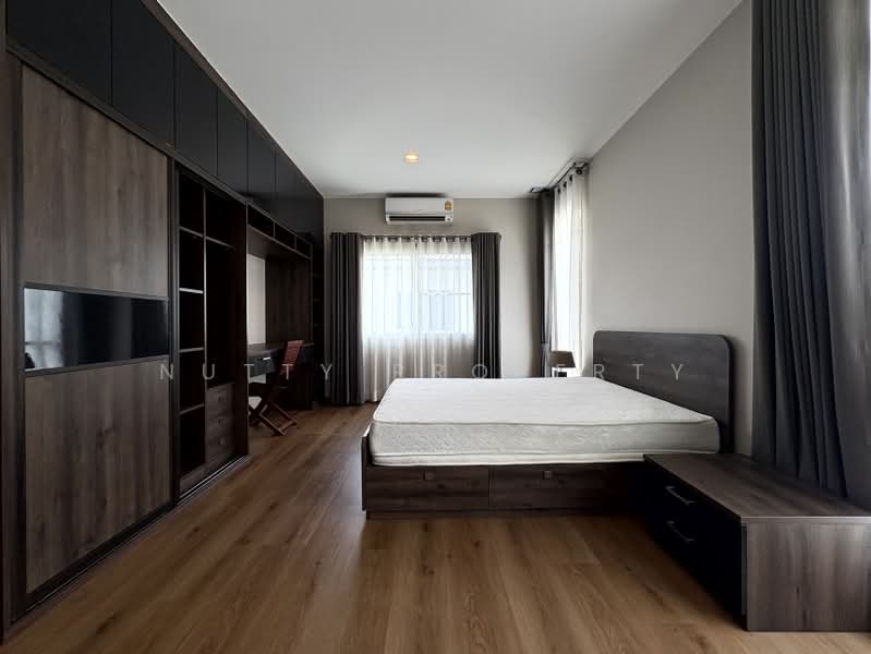 Mantana Bangna Km.7, Samut Prakan, 68 Bangna-Trad Road, Bang Kaeo, Bang Plee, Samut Prakan, 4 Bedrooms, 222 sqm, Single Detached House For Rent, by Nutty Property, 500449145 - DDproperty.com