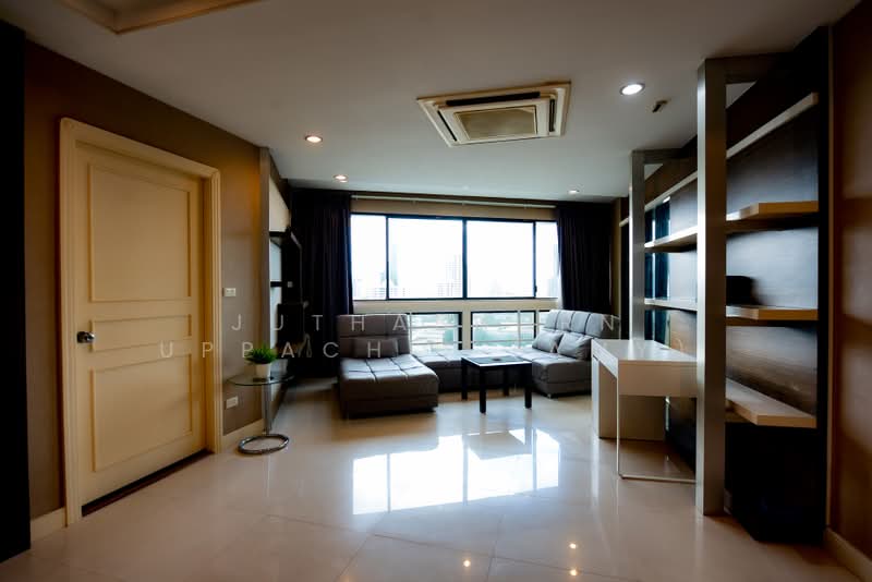 President Park Sukhumvit 24, Bangkok, 99 Sukhumvit 24 Alley, Khlongtoei Nua, Watthana, Bangkok, 3 Bedrooms, 265 sqm, Condo For Rent, by Juthabhorn Uppachit (Amy), 500449155 - DDproperty.com
