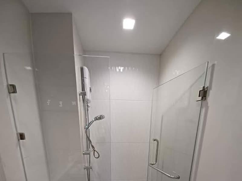 Life One Wireless, Bangkok, 1 Wireless Road, Lumphini, Pathum Wan, Bangkok, 1 Bedroom, 29 sqm, Condo For Rent, by Rattapon Sivamok, 500449184 - DDproperty.com
