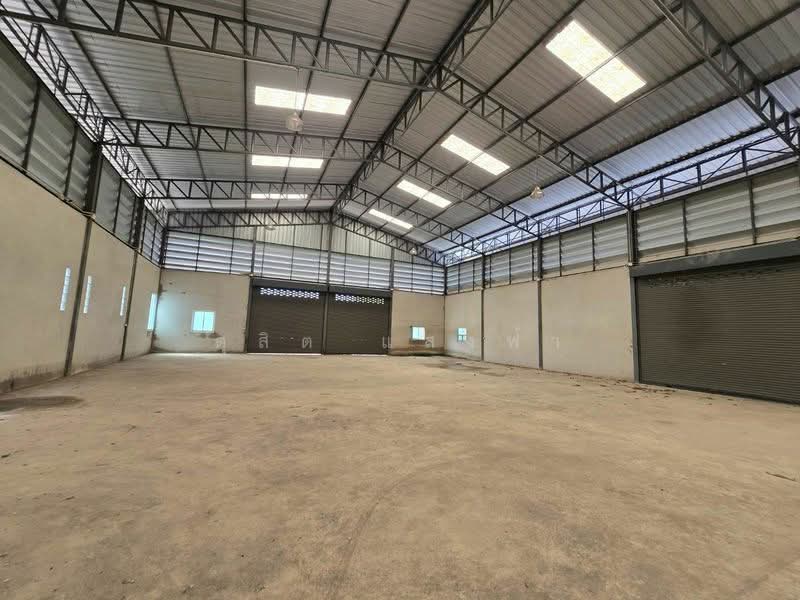 ให้เช่าโกดัง/คลังสินค้า 400 ตรม. สัตหีบ ชลบุรี, Chon Buri (Pattaya), Bang Sa-re, Sattahip, Chon Buri (Pattaya), , 400 sqm, Warehouse/Factory For Rent, by Dusit Saengfa, 500449190 - DDproperty.com
