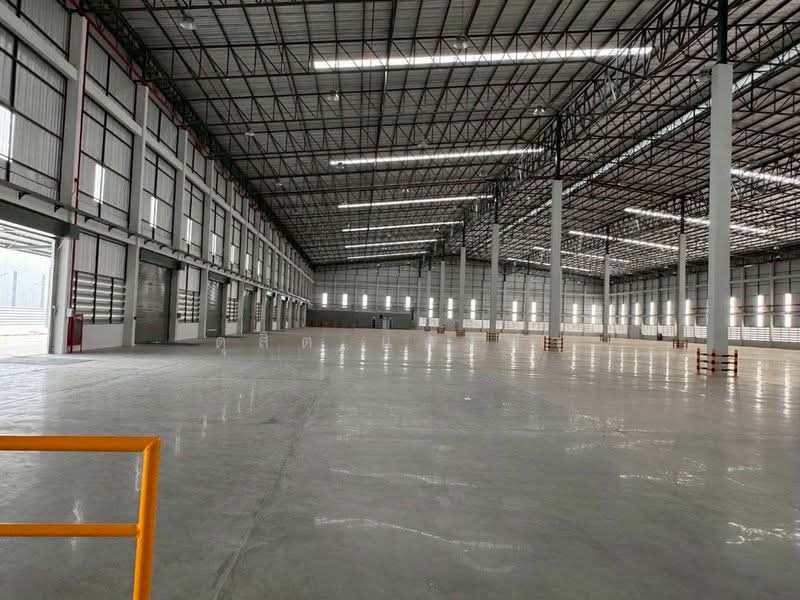 ให้เช่าโรงงาน/คลังสินค้า 9700 ตรม.ใกล้ท่าเรือแหลมฉบัง ศรีราชา, Chon Buri (Pattaya), Thung Suk La, Si Racha, Chon Buri (Pattaya), , 9,700 sqm, Warehouse/Factory For Rent, by Dusit Saengfa, 500449200 - DDproperty.com