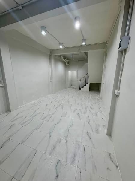 ให้เช่าทาวน์เฮาส์, Bangkok, Yan Nawa, Sathon, Bangkok, 6 Bedrooms, 184 sqm, Townhouse For Rent, by Forty-Six Real Estate Group, 500449204 - DDproperty.com