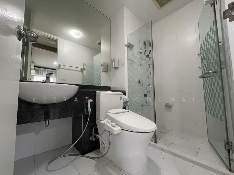 The Parkland Taksin-Thapra, Bangkok, 555 Somdet Phra Chao Tak Sin, Bukkalo, Thon Buri, Bangkok, 2 Bedrooms, 74 sqm, Condo For Sale, by Keerati Poonchai, 500449208 - DDproperty.com