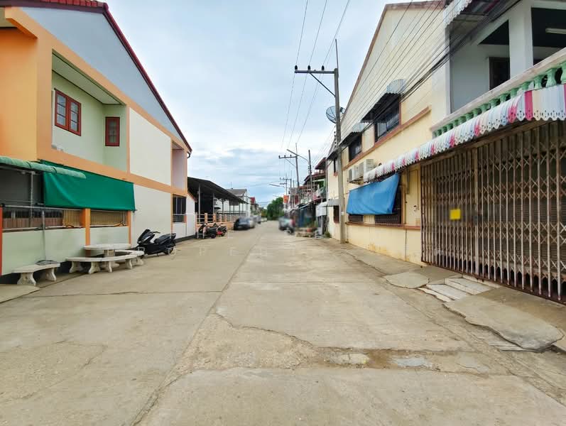 ทาวน์เฮ้าส์บ้านโป่ง ราชบุรี, Ratchaburi, Pak Raet, Ban Pong, Ratchaburi, 2 Bedrooms, 100 sqm, Townhouse For Sale, by The Best Property โอ็ต, 500449235 - DDproperty.com