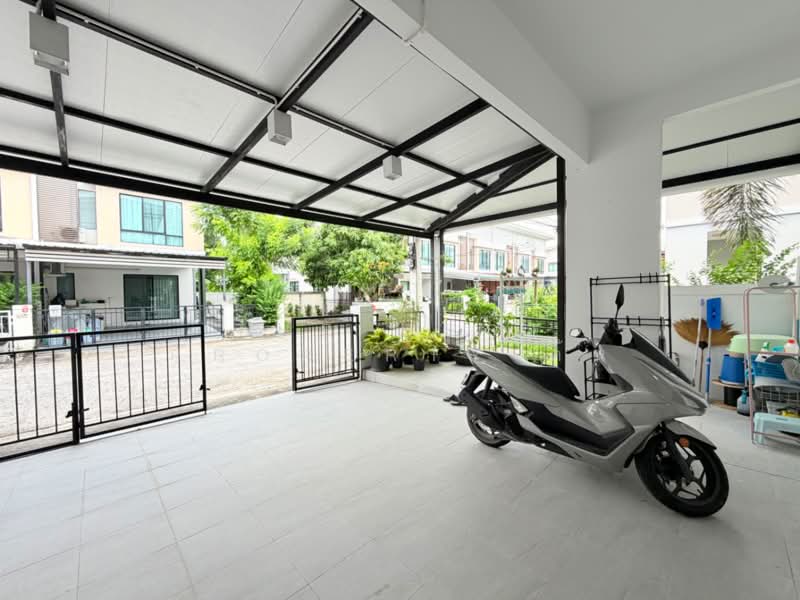 Modi Villa Bangna, Samut Prakan, Bangna-Trad Road, Bang Sao Thong, Samut Prakan, 2 Bedrooms, 122 sqm, Townhouse For Sale, by The Best Property ต้น, 500449250 - DDproperty.com