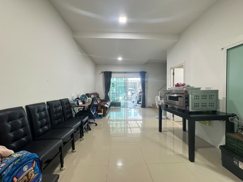 The Connect Bangna - Srivaree 2 : เดอะ คอนเนค บางนา - ศรีวารี 2, สมุทรปราการ, บางโฉลง, บางพลี, สมุทรปราการ, 100 ตร.ม., ทาวน์เฮ้าส์ ขาย, โดย The Best Property ฝ้าย, 500449279 - DDproperty.com