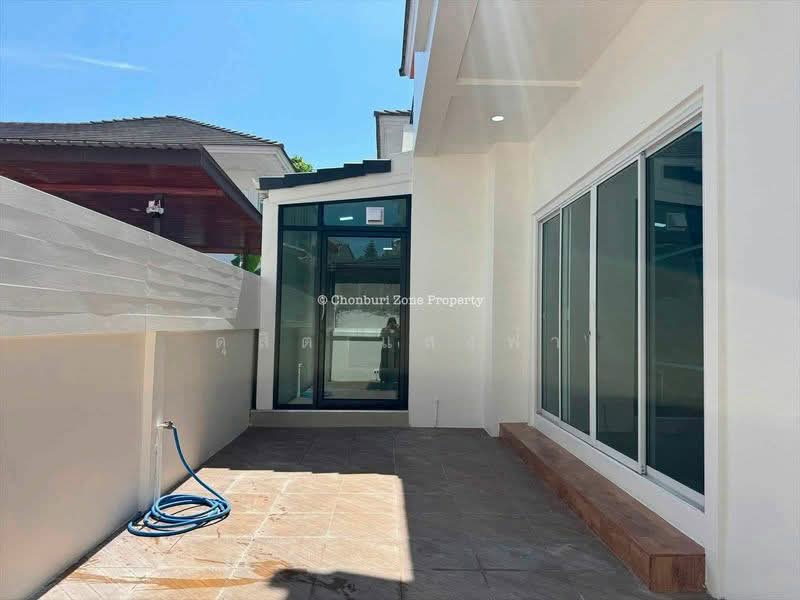 ขายบ้านเดี่ยว ใกล้ตลาดบิ๊กฟู้ด หนองยายบู่ ศรีราชา, Chon Buri (Pattaya), Surasak, Si Racha, Chon Buri (Pattaya), 4 Bedrooms, 180 sqm, Single Detached House For Sale, by Dusit Saengfa, 500449286 - DDproperty.com