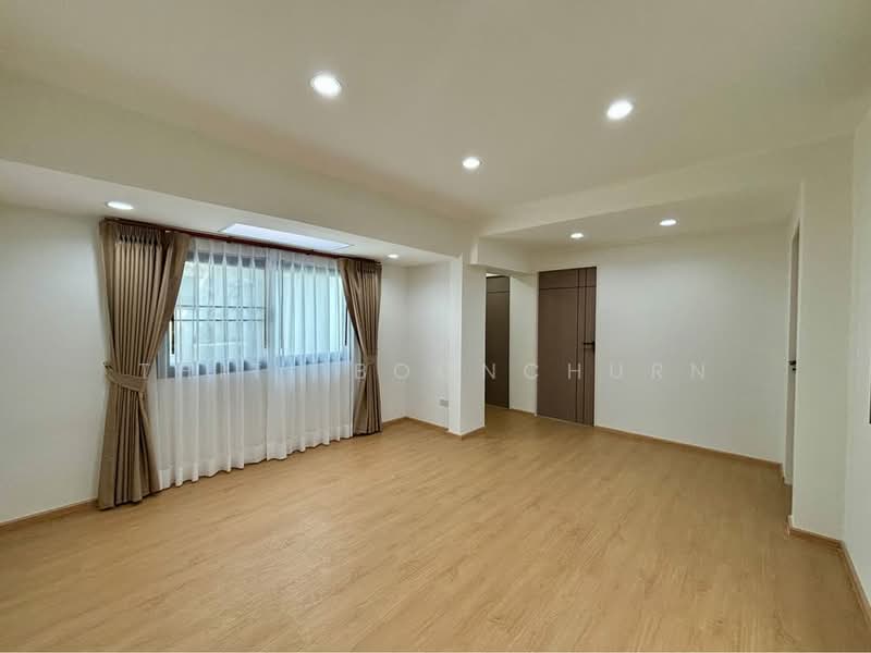 Townhouse, 4 Beds Near BTS Punnawithi, Bangkok, Bang Chak, Phra Khanong, Bangkok, 4 Bedrooms, 200 sqm, Townhouse For Rent, by Thiti Boonchurn, 500449307 - DDproperty.com