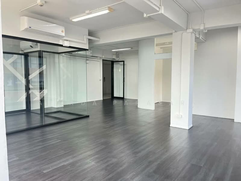 เช่า ออฟฟิศ โครงการ Oak's Officeใกล้ BTS อุดมสุข, Bangkok, Bang Na Nuea, Bang Na, Bangkok, , 73 sqm, Office Space For Rent, by Airada Parasarn, 500449315 - DDproperty.com