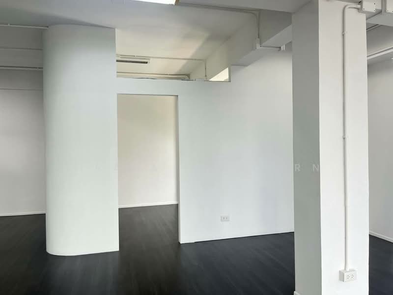 เช่า ออฟฟิศ โครงการ Oak's Officeใกล้ BTS อุดมสุข, Bangkok, Bang Na Nuea, Bang Na, Bangkok, , 73 sqm, Office Space For Rent, by Airada Parasarn, 500449315 - DDproperty.com