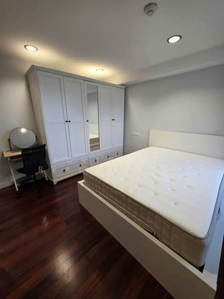 Ekkamai Soi 4, Bangkok, Phra Kanong Nua, Watthana, Bangkok, 2 Bedrooms, 135 sqm, Villa For Rent, by Forty-Six Real Estate Group, 500449319 - DDproperty.com