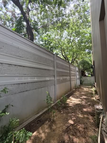 Baan Klang Muang Rama 9-Krungthep Kreetha, Bangkok, Soi Kanchanaphisek 23, Saphan Sung, Bangkok, 3 Bedrooms, 152 sqm, Townhouse For Sale, by Wisa Nuanjan, 500449328 - DDproperty.com
