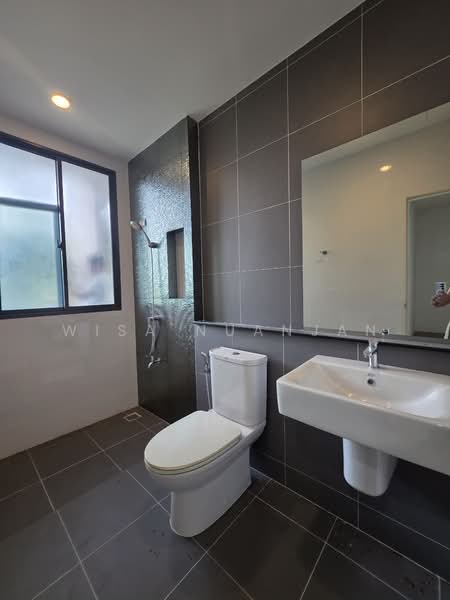 Baan Klang Muang Rama 9-Krungthep Kreetha, Bangkok, Soi Kanchanaphisek 23, Saphan Sung, Bangkok, 3 Bedrooms, 152 sqm, Townhouse For Sale, by Wisa Nuanjan, 500449328 - DDproperty.com