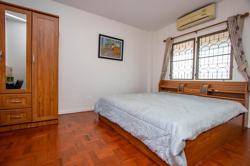 บ้านเดี่ยว 4 ห้องนอนสำหรับขายในหนองหอย, เชียงใหม่, หนองหอย, เมืองเชียงใหม่, เชียงใหม่, 200 ตร.ม., บ้านเดี่ยว ขาย, โดย คุณ รุ่งทิพย์, 500449339 - DDproperty.com