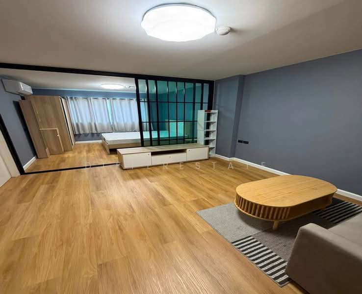 Lumpini Center Sukhumvit 77, Bangkok, Soi Sukhumvit 81, Suan Luang, Bangkok, 1 Bedroom, 35 sqm, Condo For Rent, by DifferEstate, 500449363 - DDproperty.com