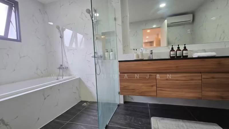 Centro Ramindra-Chatuchot, Bangkok, 4 Kanchanaphisek Road, O-Ngoen, Sai Mai, Bangkok, 4 Bedrooms, 260 sqm, Single Detached House For Sale, by Wisa Nuanjan, 500449366 - DDproperty.com