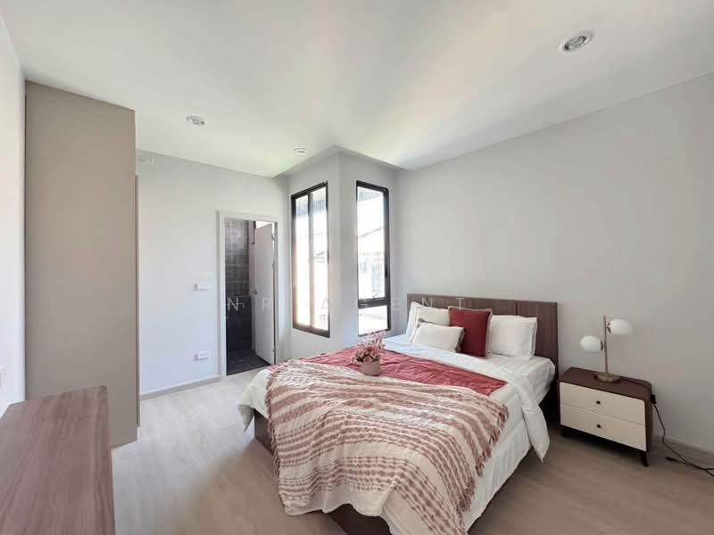 Gravitia Rama 2 - Thakam, Bangkok, Thanon Thakham, Tha Kham, Bang Khun Thian, Bangkok, 3 Bedrooms, 250 sqm, Townhouse For Rent, by NR agent, 500449381 - DDproperty.com