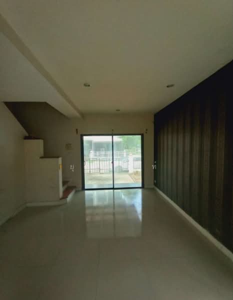 the metro รามคำแหง, Bangkok, ราษฎร์พัฒนา 15, Thap Chang, Saphan Sung, Bangkok, 3 Bedrooms, 150 sqm, Townhouse For Sale, by ยุทธนันท์, 500449437 - DDproperty.com