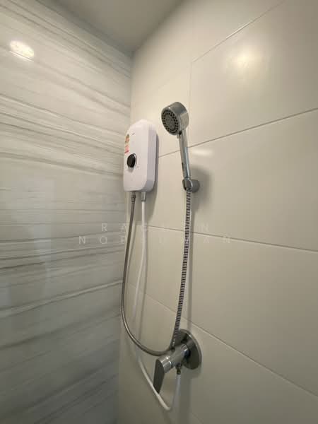 Escent Hatyai, Songkhla, Kanjanavanich Road, Kho Hong, Hat Yai, Songkhla, 1 Bedroom, 33 sqm, Condo For Sale, by Rachen Nopsuwan, 500449452 - DDproperty.com