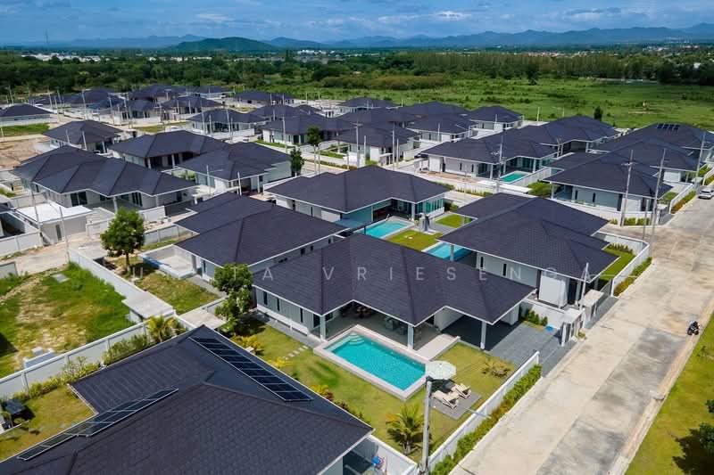 BAAN TAVISA Hua Hin, Prachuap Khiri Khan, Hin Lek Fai, Hua Hin, Prachuap Khiri Khan, 3 Bedrooms, 200 sqm, Villa For Rent, by Sumita Vriesenga, 500449503 - DDproperty.com