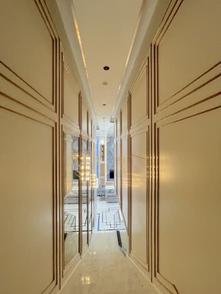 The Esse at Singha Complex, Bangkok, 1788 New Petchaburi Rd, Khlongtoei Nua, Watthana, Bangkok, 3 Bedrooms, 245 sqm, Condo For Sale, by Nami E., 500449568 - DDproperty.com