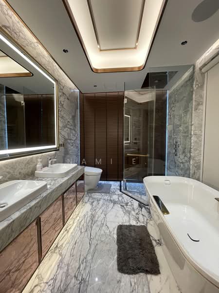The Esse at Singha Complex, Bangkok, 1788 New Petchaburi Rd, Khlongtoei Nua, Watthana, Bangkok, 3 Bedrooms, 245 sqm, Condo For Sale, by Nami E., 500449568 - DDproperty.com