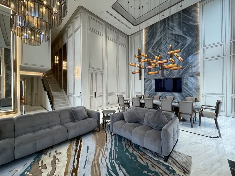 The Esse at Singha Complex, Bangkok, 1788 New Petchaburi Rd, Khlongtoei Nua, Watthana, Bangkok, 3 Bedrooms, 245 sqm, Condo For Sale, by Nami E., 500449568 - DDproperty.com