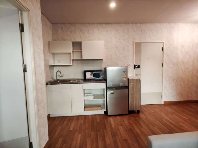 Lumpini Place Ratchada-Sathu, Bangkok, 501 3 Sathu Pradit 27 Alley, Chong Nonsi, Yan Nawa, Bangkok, 2 Bedrooms, 36 sqm, Condo For Sale, by พเนตร มหามิตรานนท์, 500449571 - DDproperty.com