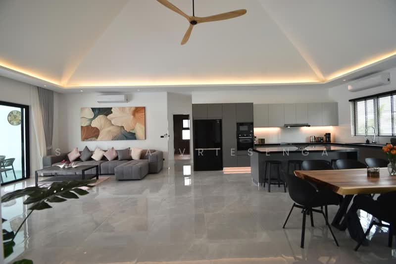 Luxury 3-Bedroom Pool Villa for Rent, Prachuap Khiri Khan, Hin Lek Fai, Hua Hin, Prachuap Khiri Khan, 3 Bedrooms, 220 sqm, Villa For Rent, by Sumita Vriesenga, 500449580 - DDproperty.com