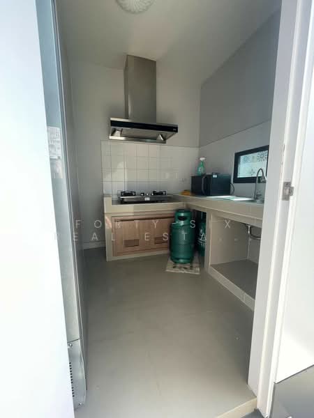 Kanasiri Wongwaen Lumlukka, Pathum Thani, Kanchanaphisek Ring, Bung Kham Proi, Lam Luk Ka, Pathum Thani, 5 Bedrooms, 230 sqm, Single Detached House For Rent, by Forty-Six Real Estate Group, 500449585 - DDproperty.com
