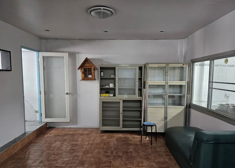 Baan Klang Muang S-Sense Rama 9-Ladprao, Bangkok, Soi Ladprao 84, Ladprao Road, Wang Thonglang, Bangkok, 4 Bedrooms, 300 sqm, Townhouse For Rent, by จิตราภรณ์ พิมพ์จันทร์, 500449587 - DDproperty.com