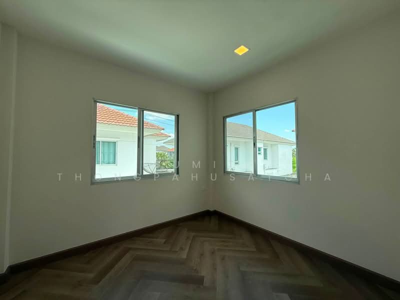 Life Bangkok Boulevard Rama 5, Nonthaburi, Yothathikan Road Nonthaburi 2001, Bang Si Thong, Bang Kruai, Nonthaburi, 3 Bedrooms, 180 sqm, Single Detached House For Sale, by Sumit Thongpahusatcha, 500449630 - DDproperty.com