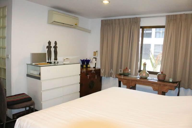 หมู่บ้านทองหล่อเพลส, กรุงเทพ, สุขุมวิท 55, คลองตันเหนือ, วัฒนา, กรุงเทพ, 300 ตร.ม., ทาวน์เฮ้าส์ ขาย, โดย Nutthavadee Kittihut, 500449649 - DDproperty.com