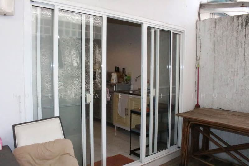 Thonglor Place, Thonglor 25, Bangkok, สุขุมวิท 55, Khlong Tan Nua, Watthana, Bangkok, 4 Bedrooms, 300 sqm, Townhouse For Sale, by Nutthavadee Kittihut, 500449649 - DDproperty.com