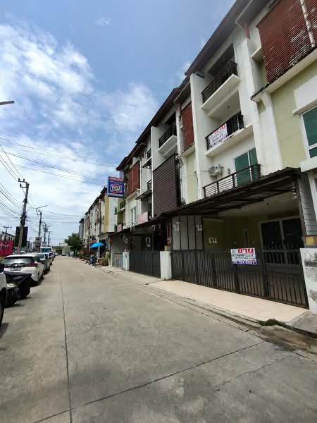 โครงการนัมเบอร์วัน ทาวน์โฮม วงแหวนบางนา-ราม 2, Bangkok, Dok Mai, Prawet, Bangkok, , 94 sqm, Shophouse For Sale, by ภัทรนัน อิศรางกูร ณ อยุธยา, 500449653 - DDproperty.com