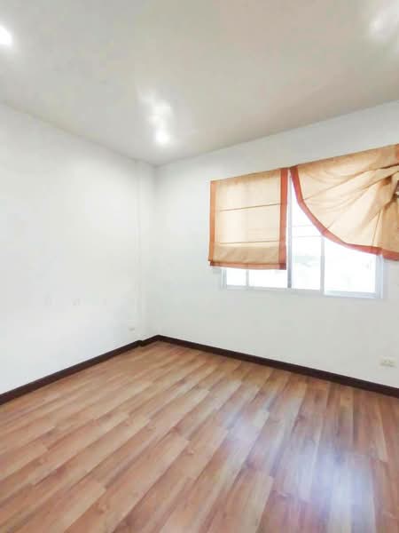 โครงการนัมเบอร์วัน ทาวน์โฮม วงแหวนบางนา-ราม 2, Bangkok, Dok Mai, Prawet, Bangkok, , 94 sqm, Shophouse For Sale, by ภัทรนัน อิศรางกูร ณ อยุธยา, 500449653 - DDproperty.com