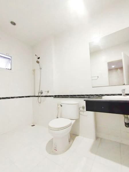 โครงการนัมเบอร์วัน ทาวน์โฮม วงแหวนบางนา-ราม 2, Bangkok, Dok Mai, Prawet, Bangkok, , 94 sqm, Shophouse For Rent, by ภัทรนัน อิศรางกูร ณ อยุธยา, 500449656 - DDproperty.com