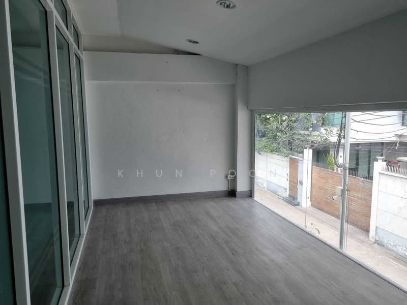 For Rent: Warehouse with 2-Storey Office | Ramkhamhaeng (SPSSR330), Bangkok, ซ. รามคำแหง 4, Suan Luang, Bangkok, , 440 sqm, Warehouse/Factory For Rent, by Khun Poon, 500449682 - DDproperty.com