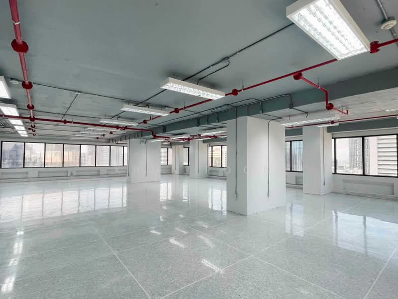 For Rent: Office Space Near BTS Sala Daeng | 600 m from BTS (SPSSR331), Bangkok, สีลม, Silom, Bang Rak, Bangkok, , 244 sqm, Office Space For Rent, by Khun Poon, 500449695 - DDproperty.com