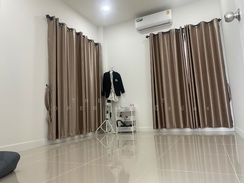 บ้านแฝดบ้านสวน ชลบุรี, Chon Buri (Pattaya), Ban Suan, Muang Chon Buri, Chon Buri (Pattaya), 4 Bedrooms, 150 sqm, Semi-Detached House (Twin House) For Sale, by The Best Property  ปิงปอง, 500449702 - DDproperty.com