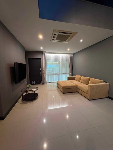 Landmark Ekamai-Ramindra : แลนด์มาร์ค เอกมัย-รามอินทรา, กรุงเทพ, ถนนสุคนธสวัสดิ์, ลาดพร้าว, กรุงเทพ, 224 ตร.ม., ทาวน์เฮ้าส์ ให้เช่า, โดย Khun Poon, 500449705 - DDproperty.com