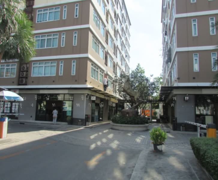 J.W. Boulevard Srivara, Bangkok, Srivara Road, Phlapphla, Wang Thonglang, Bangkok, 1 Bedroom, 45 sqm, Condo For Sale, by Bangkok Commercial Asset Management Com, 500449715 - DDproperty.com