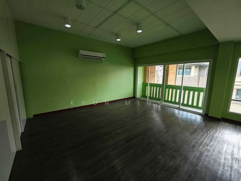 ให้เช่า อาคารสำนักงาน 4.5 ชั้น ทำเลอ่อนนุช – ศรีนครินทร์ (SPSSR333), กรุงเทพ, ศรีนครินทร์ 38, หนองบอน, ประเวศ, กรุงเทพ, 484 ตร.ม., ตึกแถว-อาคารพาณิชย์ ให้เช่า, โดย Khun Ming, 500449723 - DDproperty.com