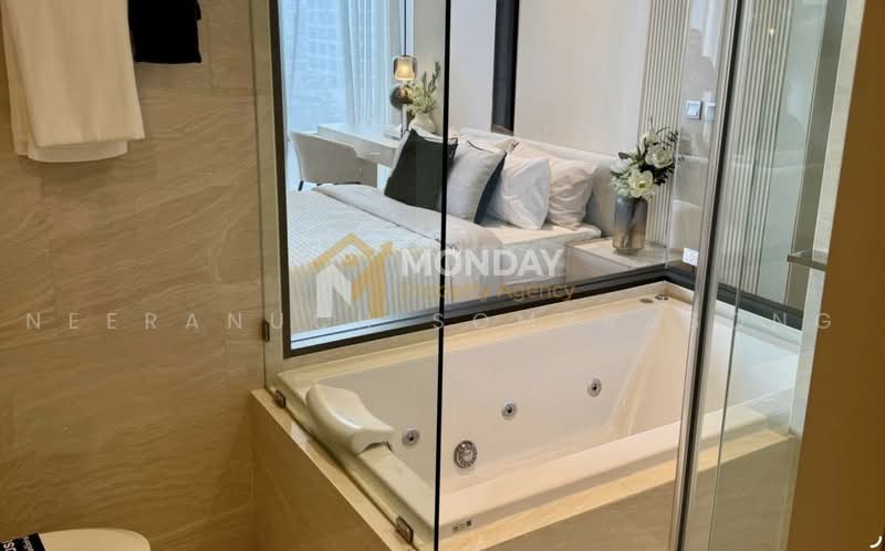 ASHTON Silom, Bangkok, 166 Silom Road, Bang Rak, Bangkok, 1 Bedroom, 50 sqm, Condo For Sale, by Neeranuch Somprasong, 500449729 - DDproperty.com